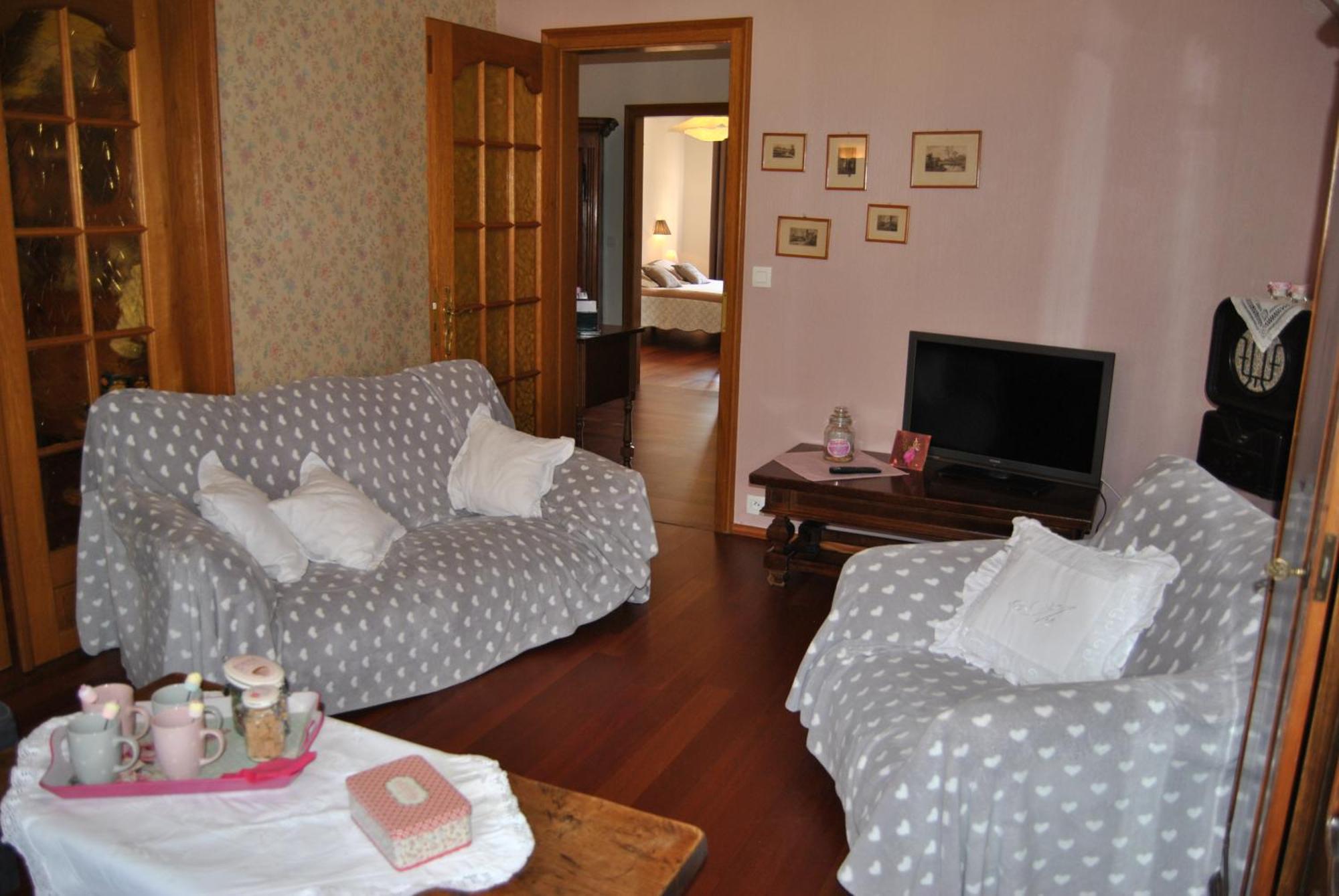 Appartements & Chambres Les Loges Du Capucin Kaysersberg-Vignoble Zimmer foto